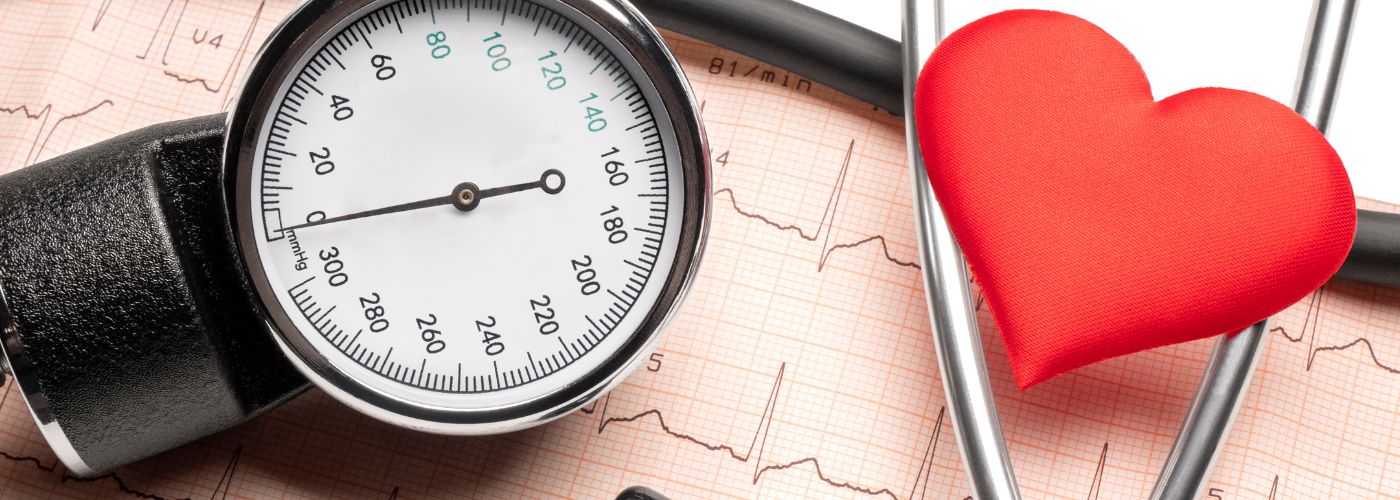 What Is A Normal Blood Pressure For An Adult Male